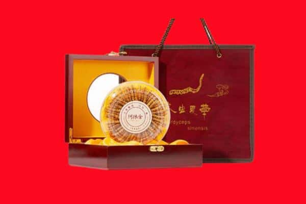 收购资讯:怀化麻阳县回收冬虫夏草是按克吗